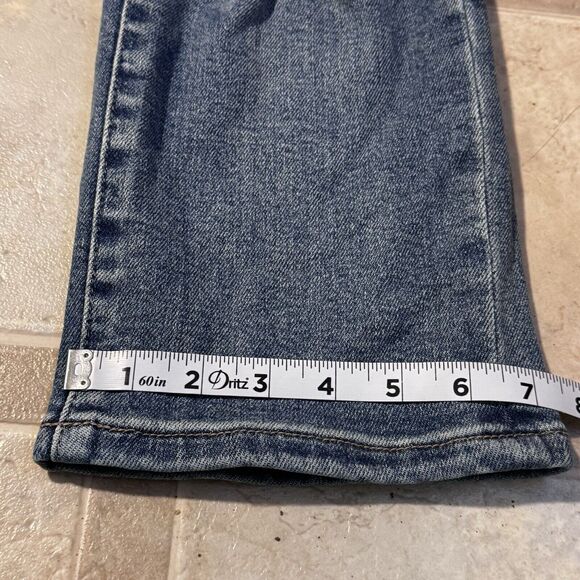 Judy Blue Straight Fit Jeans Distressed Medium Wash Stretch Size 13/31 - Picture 4 of 15